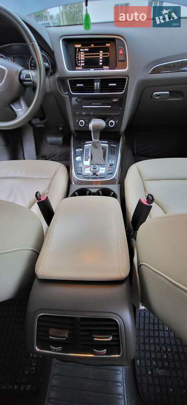 Внедорожник / Кроссовер Audi Q5 2013 в Вараше