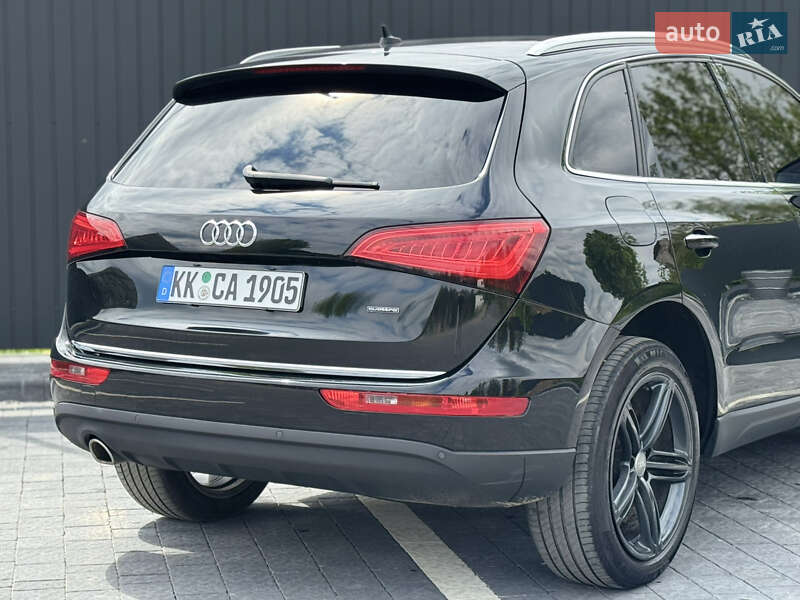 Позашляховик / Кросовер Audi Q5 2016 в Самборі