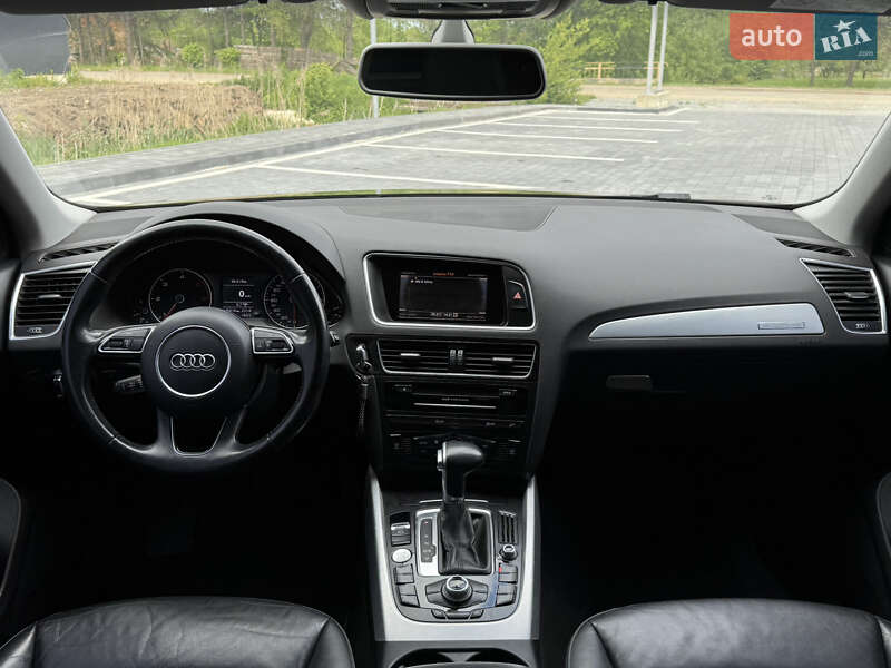 Позашляховик / Кросовер Audi Q5 2016 в Самборі