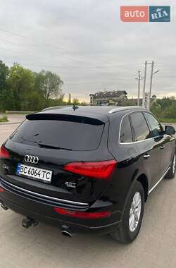 Внедорожник / Кроссовер Audi Q5 2015 в 