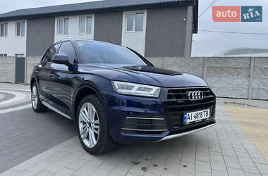 Внедорожник / Кроссовер Audi Q5 2018 в 