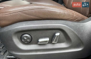 Внедорожник / Кроссовер Audi Q5 2012 в 