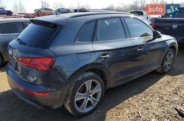 Внедорожник / Кроссовер Audi Q5 2020 в 
