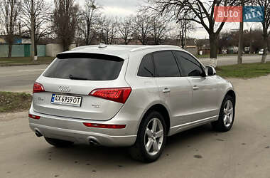 Внедорожник / Кроссовер Audi Q5 2011 в 