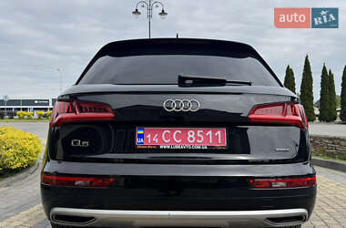 Внедорожник / Кроссовер Audi Q5 2018 в 