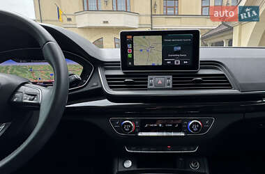 Внедорожник / Кроссовер Audi Q5 2018 в 