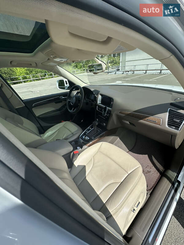 Внедорожник / Кроссовер Audi Q5 2016 в Киеве