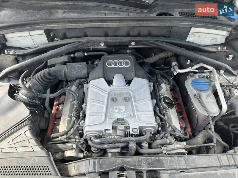 Внедорожник / Кроссовер Audi Q5 2016 в Киеве