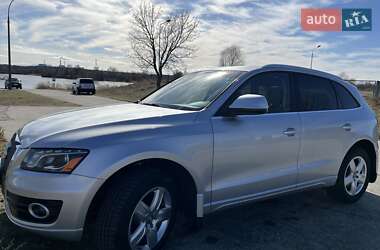 Внедорожник / Кроссовер Audi Q5 2010 в Нетешине