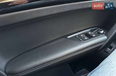 Позашляховик / Кросовер Audi Q5 2021 в 
