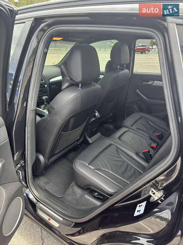 Внедорожник / Кроссовер Audi Q5 2014 в Киеве