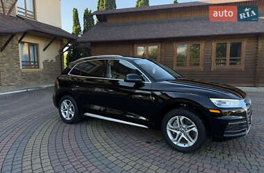Внедорожник / Кроссовер Audi Q5 2019 в 