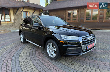 Внедорожник / Кроссовер Audi Q5 2019 в 