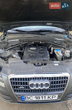 Внедорожник / Кроссовер Audi Q5 2012 в 