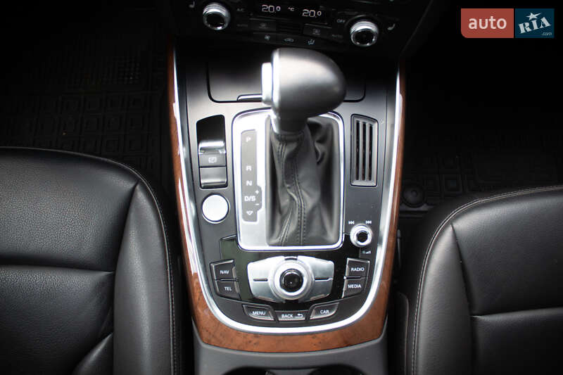 Внедорожник / Кроссовер Audi Q5 2016 в Киеве