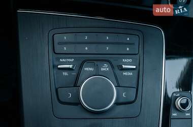 Позашляховик / Кросовер Audi Q5 2020 в 