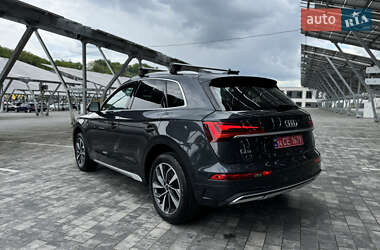 Внедорожник / Кроссовер Audi Q5 2020 в 