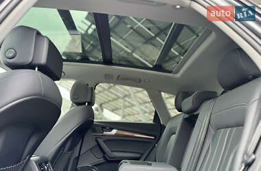 Внедорожник / Кроссовер Audi Q5 2020 в 