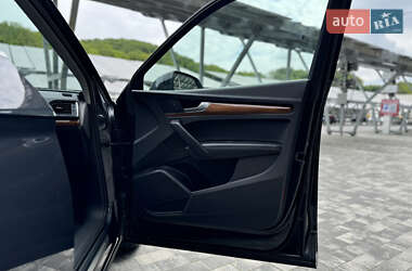 Внедорожник / Кроссовер Audi Q5 2020 в 