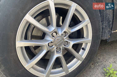 Внедорожник / Кроссовер Audi Q5 2010 в 