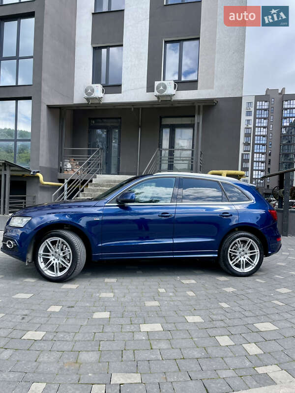 Позашляховик / Кросовер Audi Q5 2013 в Івано-Франківську