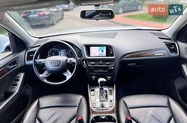 Позашляховик / Кросовер Audi Q5 2015 в 