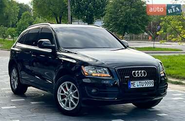 Позашляховик / Кросовер Audi Q5 2013 в 