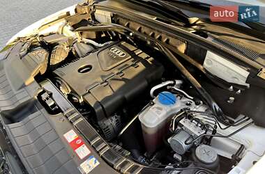 Внедорожник / Кроссовер Audi Q5 2009 в 