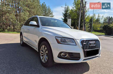 Внедорожник / Кроссовер Audi Q5 2015 в 