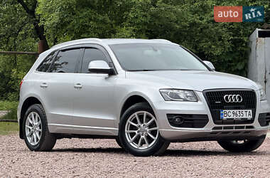 Внедорожник / Кроссовер Audi Q5 2010 в 
