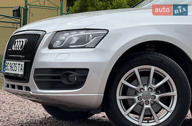 Внедорожник / Кроссовер Audi Q5 2010 в 