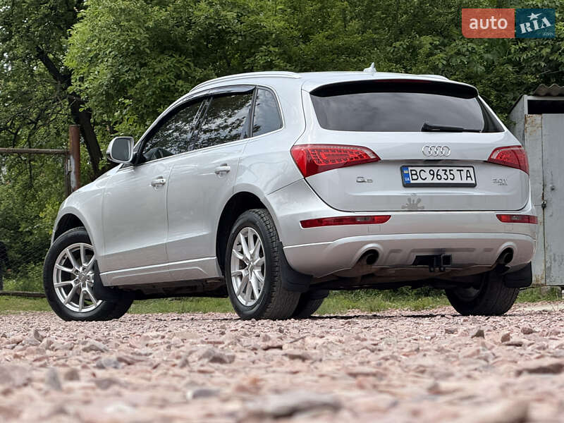 Позашляховик / Кросовер Audi Q5 2010 в Дрогобичі