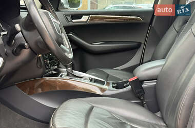Внедорожник / Кроссовер Audi Q5 2010 в 