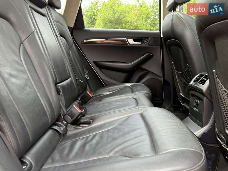 Позашляховик / Кросовер Audi Q5 2010 в Дрогобичі