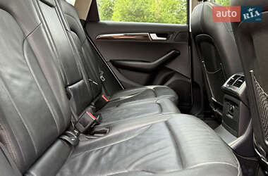 Внедорожник / Кроссовер Audi Q5 2010 в 