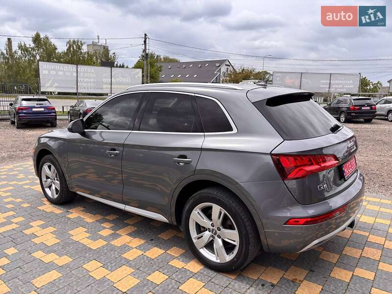 Внедорожник / Кроссовер Audi Q5 2018 в Львове
