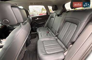 Внедорожник / Кроссовер Audi Q5 2018 в 