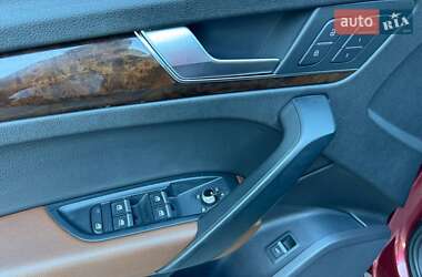 Внедорожник / Кроссовер Audi Q5 2018 в 