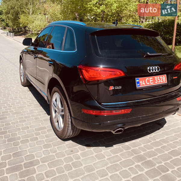 Внедорожник / Кроссовер Audi Q5 2016 в Новояворовске