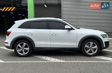 Внедорожник / Кроссовер Audi Q5 2013 в 