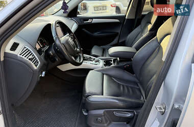 Внедорожник / Кроссовер Audi Q5 2012 в 
