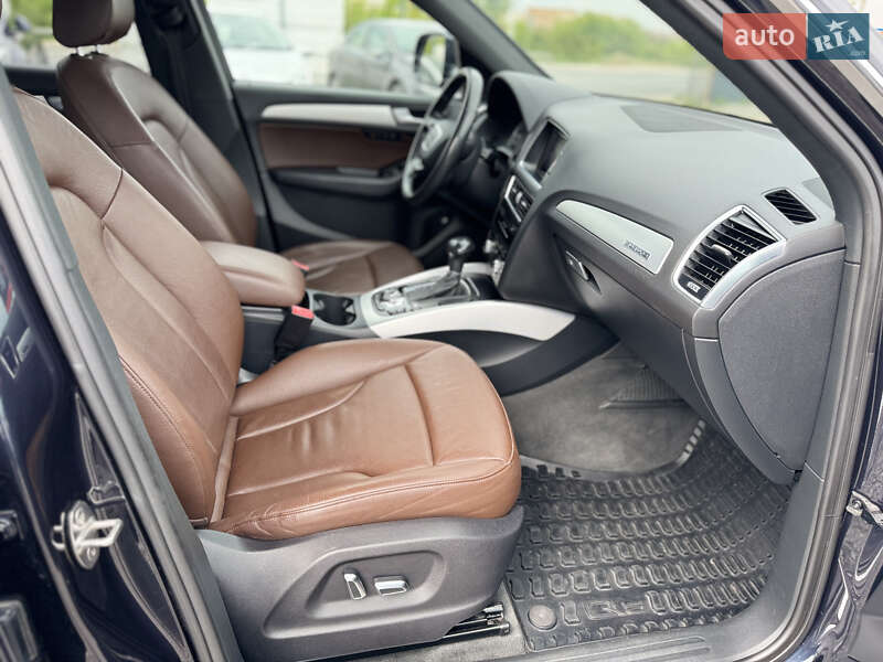 Внедорожник / Кроссовер Audi Q5 2013 в Тернополе