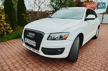 Внедорожник / Кроссовер Audi Q5 2011 в 