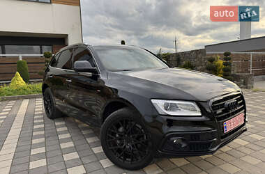 Внедорожник / Кроссовер Audi Q5 2016 в 