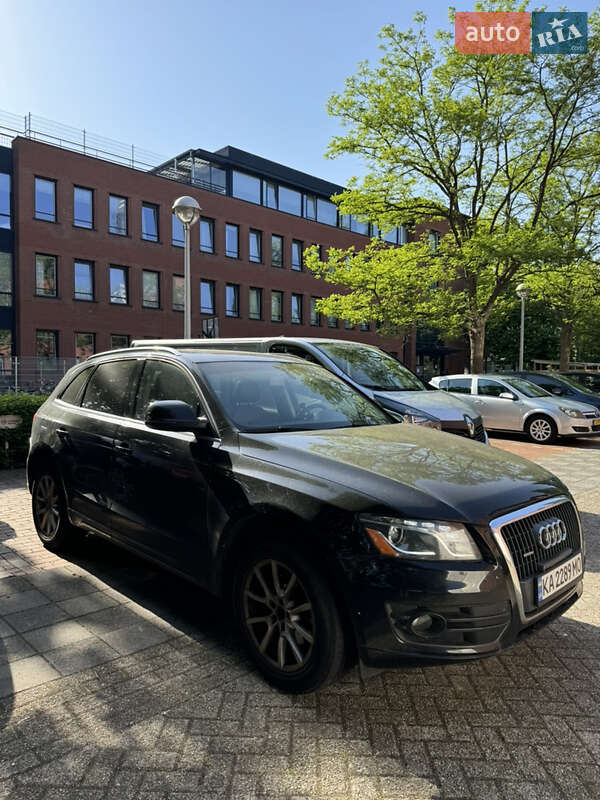 Позашляховик / Кросовер Audi Q5 2012 в 