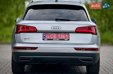 Позашляховик / Кросовер Audi Q5 2020 в 