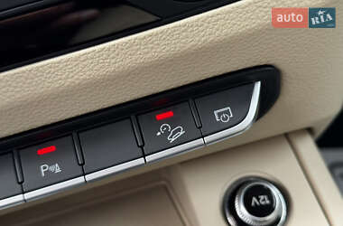Позашляховик / Кросовер Audi Q5 2020 в 