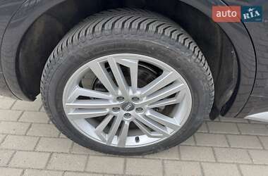 Внедорожник / Кроссовер Audi Q5 2020 в 