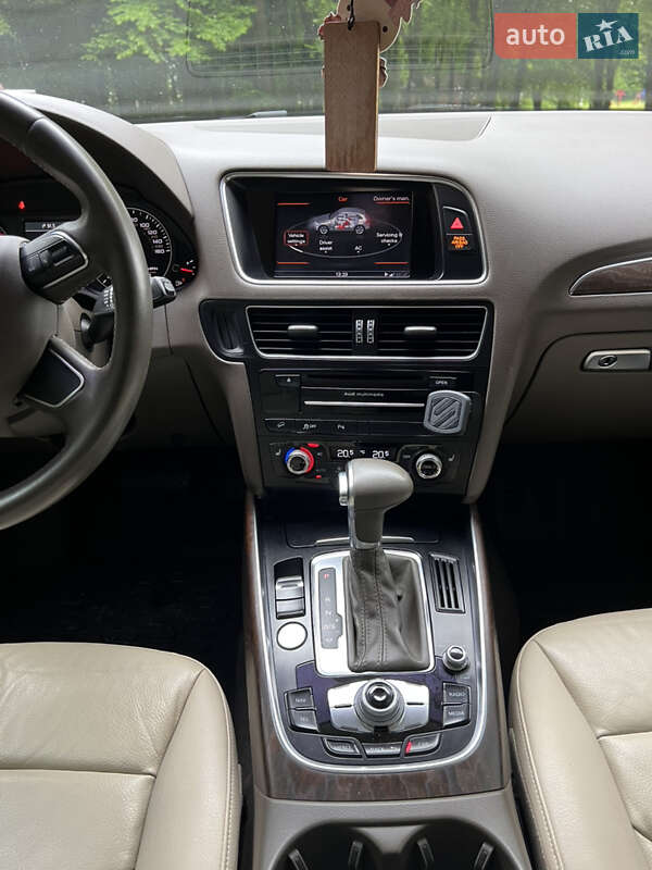 Внедорожник / Кроссовер Audi Q5 2014 в Львове