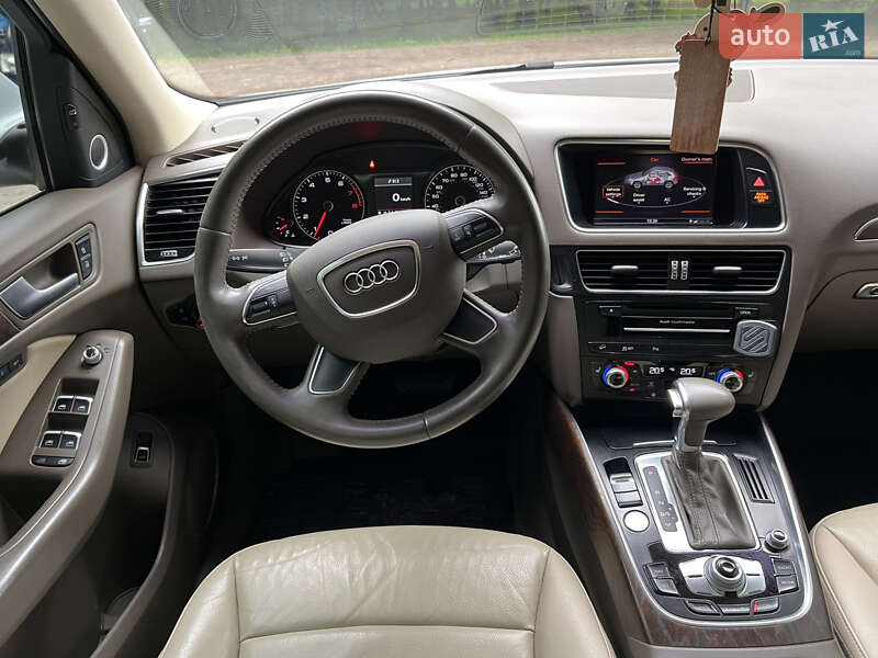 Внедорожник / Кроссовер Audi Q5 2014 в Львове